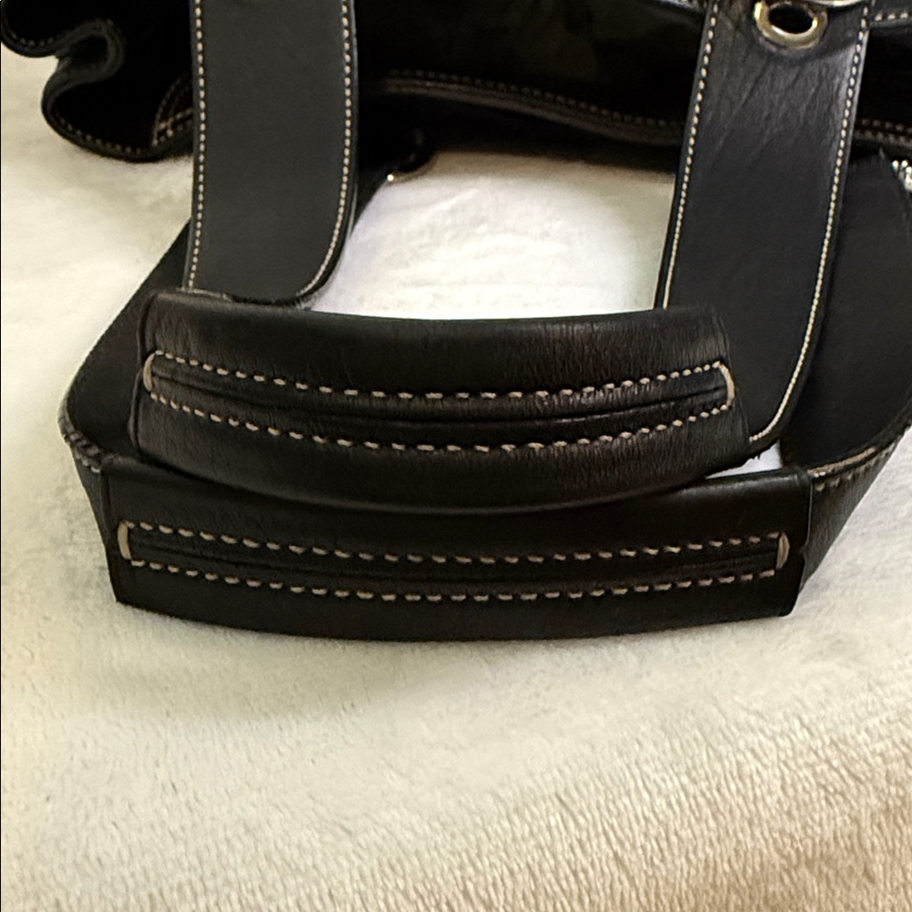 Coach Vintage Hampton Shoulder Bag w/matching Wristlet H0749-F10911 - Picture 9 of 16